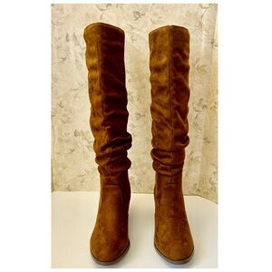 ROCK OF FASHION BOOTS